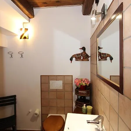 Grande Casa Con Terrazzo Ferienhaus